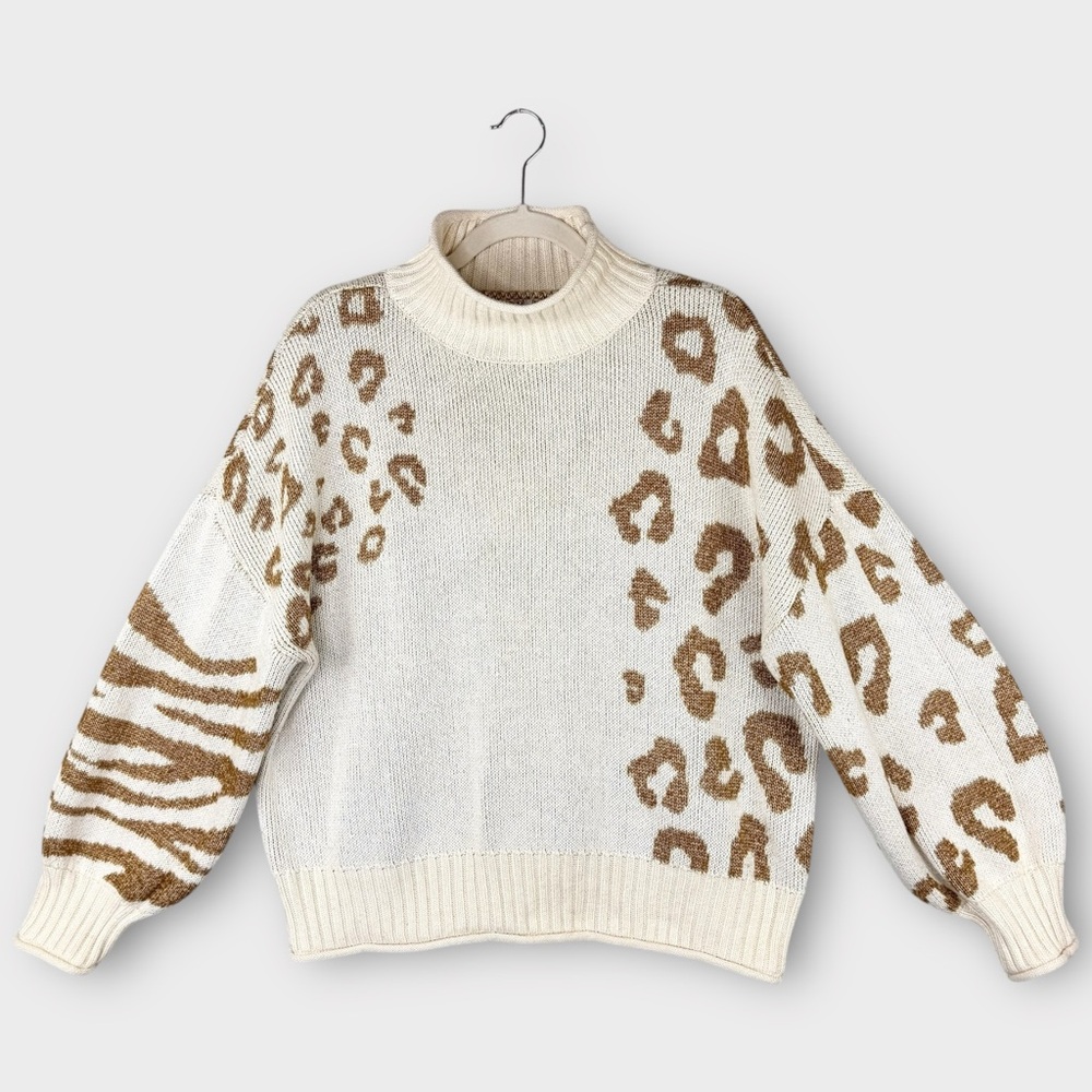 Nine West Leopard Zebra Oversized Boxy Crop Sweater 1X Cream Animal Print Soft